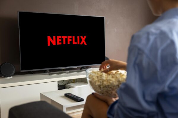 5 Film Indonesia Terbaru di Netflix Januari 2026, Cocok buat Maraton Akhir Pekan!