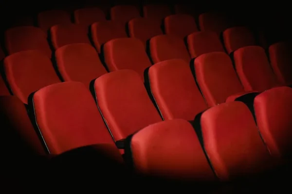 Bahas Film Terbaru Yang Bikin Fans Makin Penasaran