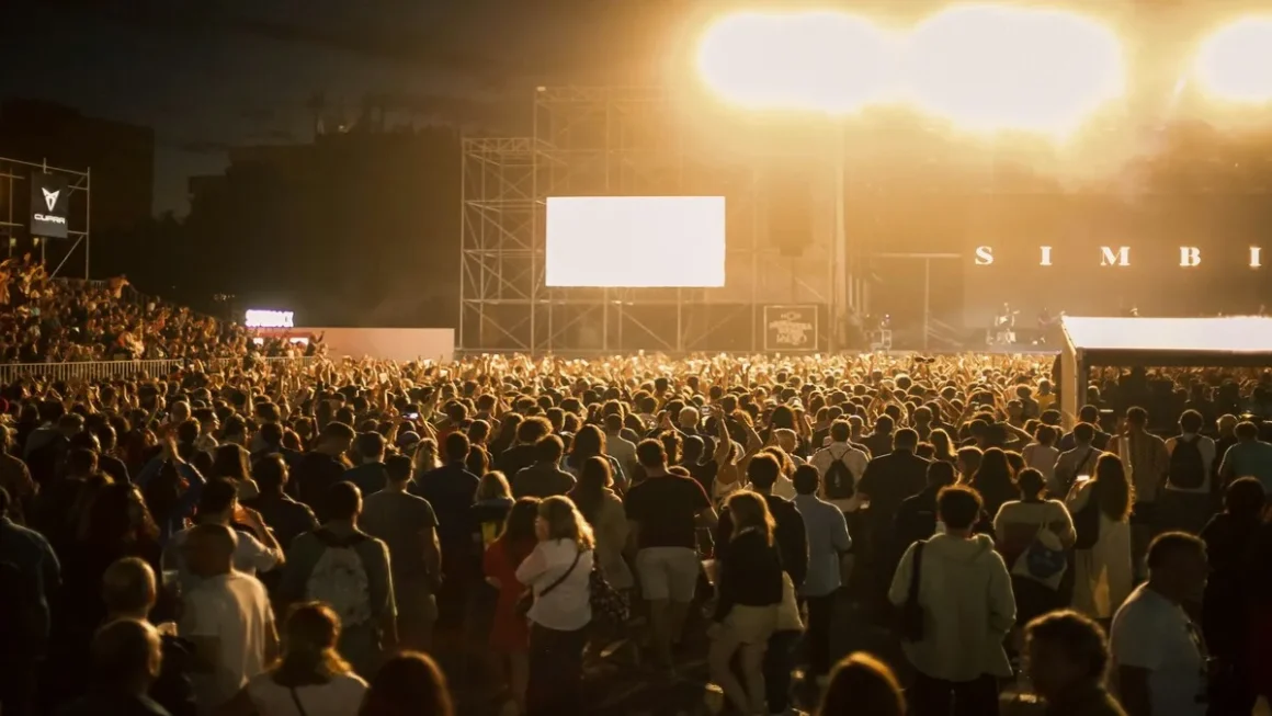 Festival Musik Yang Viral Ini Alasan Semua Ngobrol